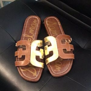 Sam Edelman tan and gold slides